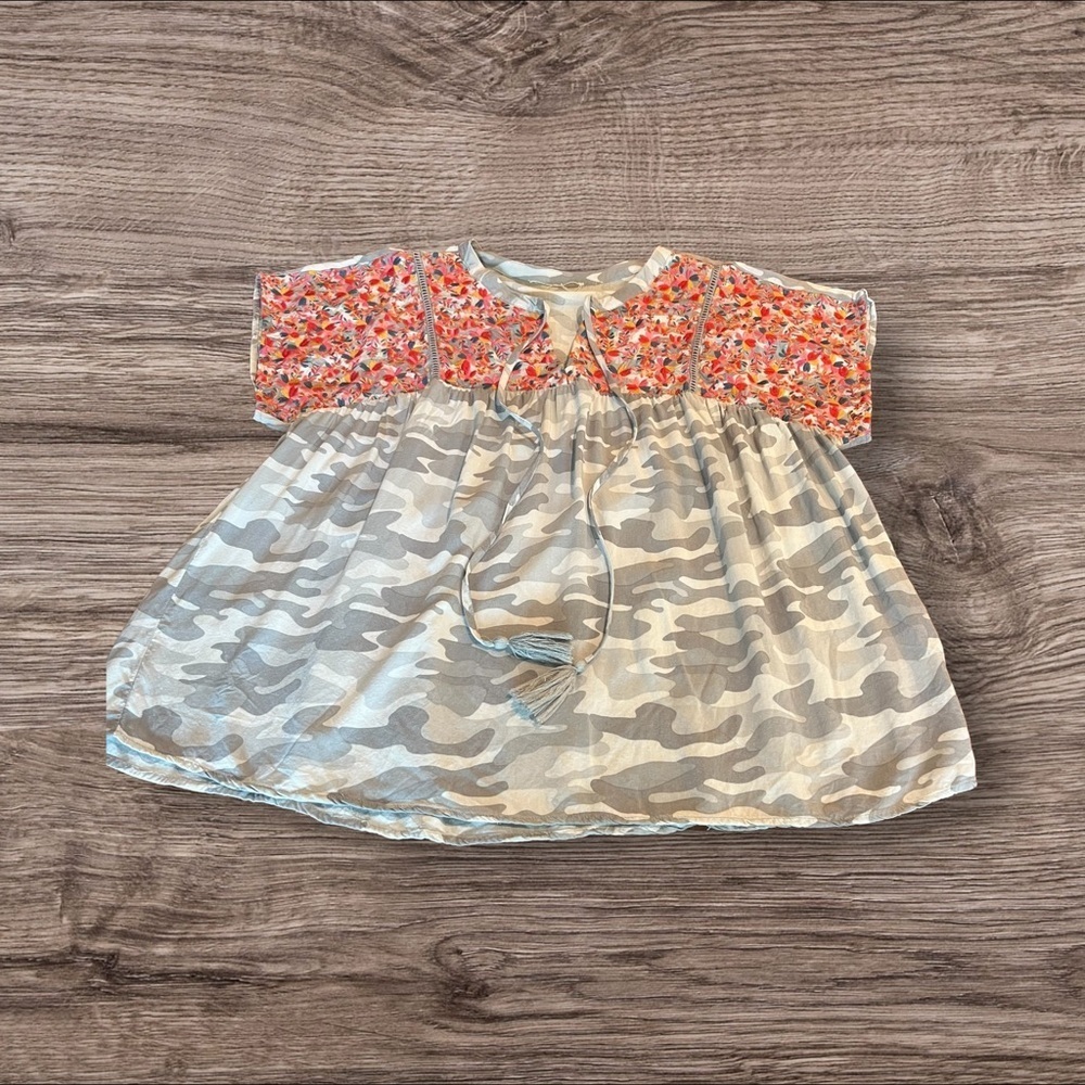 Bohemian Embroidered Floral Camo Plus Top Size 1X Tassels